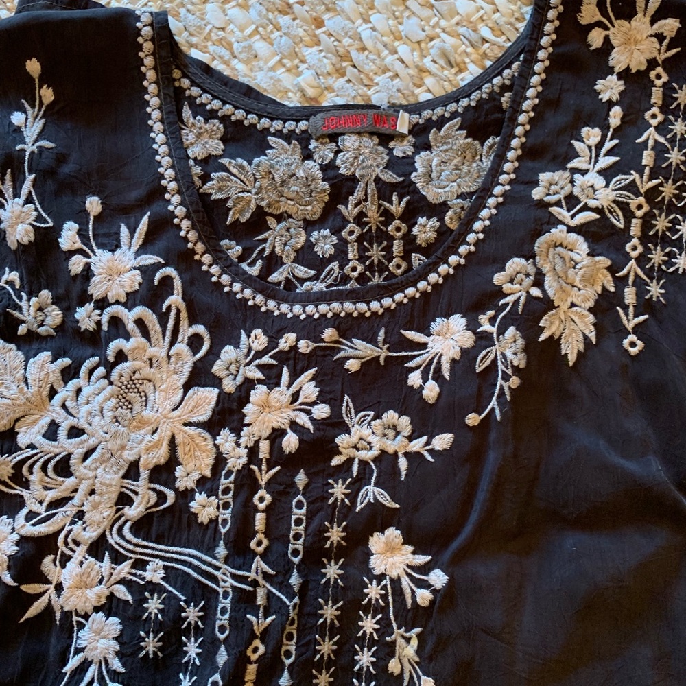Johnny Was Black Embroidered Top with Cream Floral Detail - Picture 2 of 5